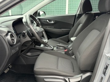 Hyundai Kona I Crossover Facelifting 1.0 T-GDI 120KM 2022 HYUNDAI KONA 1.0 T-GDI Smart DCT KRAJOWY BEZWYPADKOWY I WŁAŚCICIEL, zdjęcie 3