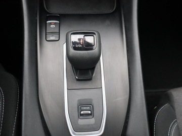 Nissan Qashqai III Crossover 1.3 DIG-T MHEV 158KM 2024 Nissan Qashqai 1.3 DIG-T MHEV, Salon Polska, zdjęcie 15