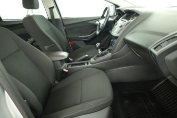 Ford Focus III Kombi Facelifting 1.5 TDCi 95KM 2015 Ford Focus 1.5 TDCi, Salon Polska, Serwis ASO, zdjęcie 6