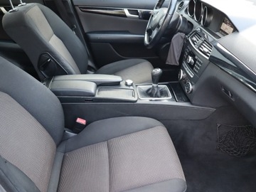 Mercedes Klasa C W204 Kombi T204 2.2 220CDI BlueEfficiency 170KM 2012 Mercedes C C 220 CDI, 167 KM, Navi, Xenon, Klima, zdjęcie 8