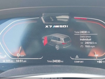 BMW X7 2022 BMW X7 M50I 2022 4.4l 4.4 Benzyna 523KM, zdjęcie 11