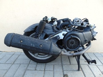 YAMAHA CYGNUS X 125 ПЛАМЯ 07-15 ДВИГАТЕЛЬ