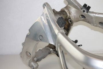 YAMAHA R6 RJ01 RJ03 98-02 РАМА С ДОКУМЕНТАМИ 1999