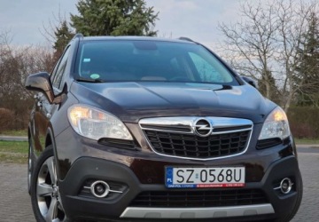 Opel Mokka I SUV 1.7 CDTI ECOTEC 130KM 2014 Opel Mokka 1.7 CDTI 130 kM 4x4 COSMO GrzanaKierownica+Skóry/Kamera