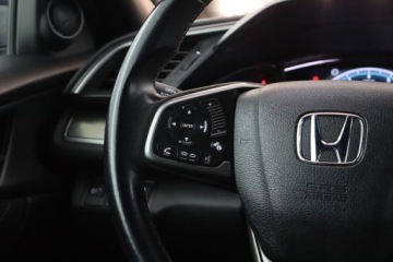 Honda Civic X Hatchback 5d 1.0 VTEC Turbo 129KM 2018 Honda Civic 1.0 VTEC Turbo, Salon Polska, Automat, zdjęcie 16