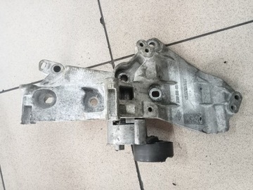UCHYCENÍ DRŽÁK ALTERNÁTORA DACIA DOKKER LODGY NISSAN CLIO 1.5 DCI