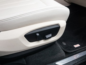 BMW X5 F15 SUV xDrive25d 231KM 2016 Od ręki - xDrive25d Suv 2.0 231KM 2016, zdjęcie 8