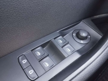 Skoda Superb III Liftback Facelifting 2.0 TDI SCR 150KM 2019 Skoda Superb 2.0 TDI 150KM DSG BiXenonCzujnikiSalonPL 2.0 Diesel 150KM, zdjęcie 8