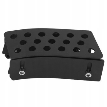 Podniesione pedały przyspieszenia Podnóżek