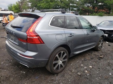 Volvo XC60 II Crossover T5 250KM 2020 Volvo XC 60 T5 INSCRIPTION od ubezpieczyciela 2.0 Benzyna 250KM, zdjęcie 3