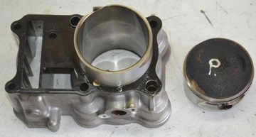 Tłok+cylinder przód Honda Transalp 650 2005r