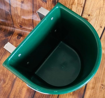 KARMIDŁO KORYTO ŻŁÓB DLA KONIA ZWIESIEM I PAŁĄKIEM