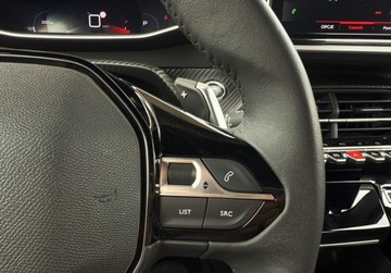 Peugeot 2008 II SUV 1.2 PureTech 130KM 2023 Peugeot 2008 1.2 PureTech 130KM Allure Pack SS EAT8 Salon PL FV23 1.2, zdjęcie 15