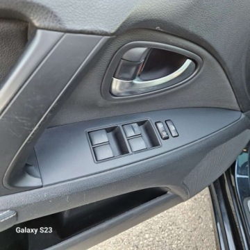 Toyota Avensis III Wagon Facelifting 2015 2.0 D-4D 143KM 2016 Toyota Avensis Kamera CofaniaNawigacjaAluminiowe FelgiSkorzana TapicerkaGw, zdjęcie 19