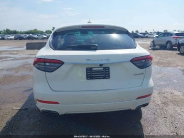 Maserati Levante 2022 Maserati Levante GT 2022 3.0l 3.0 Benzyna 345KM, zdjęcie 4