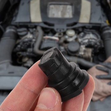 ПРОБКА СЛИВА МАСЛА В АВТОМОБИЛЬНОЙ КОРОБКЕ ПЕРЕДАЧ ВИНТ СЛИВА МАСЛА