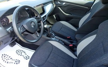 Skoda Kamiq Crossover 1.0 TSI 115KM 2019 Skoda Kamiq 1.0TSI 116KM DSG Automat Super stan Full LED Duzy tablet 116KM, zdjęcie 8