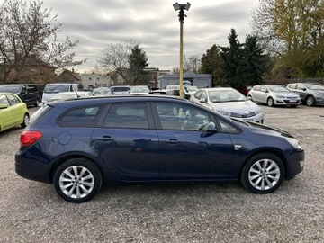 Opel Astra J Sports Tourer 1.4 Turbo ECOTEC 140KM 2012 Opel Astra Bogata wersja/Nowy rozrząd/Serwis/, zdjęcie 5