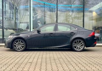 Lexus IS III Sedan Facelifting 200t 245KM 2018 Lexus IS IS 200t 300 F Sport FV23 Salon PL Czerwone wnetrze, zdjęcie 1