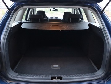 Volkswagen Golf VI Variant 1.6 TDI-CR DPF BlueMotion 105KM 2011 VW Golf 1.6 TDI, Navi, Klima, Tempomat,ALU, zdjęcie 13