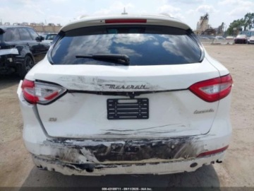 Maserati Levante 2019 Maserati Levante Granlusso 2019 3.0l 3.0 Benzyna 345KM, zdjęcie 4