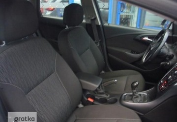 Opel Astra J Sports Tourer Facelifting 1.6 CDTI ecoFLEX 110KM 2015 Opel Astra Opel Astra J ASTRA 1.6 Diesel 110KM, zdjęcie 18