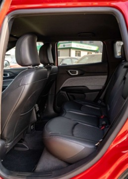 Jeep Compass II 2023 Jeep Compass Jeep Compass II 2.0 4X4 Latitude 200KM 2.0 Benzyna 200KM, zdjęcie 16