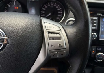 Nissan Qashqai II Crossover 1.6 dCi 130KM 2017 Nissan Qashqai LIFT 1.6 NAVI kamera MANUAL zarejestrowany BEZWYPADKOWY, zdjęcie 17