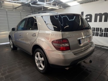 Mercedes Klasa M W164 Off-roader 3.0 V6 (320 CDI) 224KM 2008 Mercedes-Benz ML polski salon niski przebieg bogata opcja wyposazenia bezw, zdjęcie 21