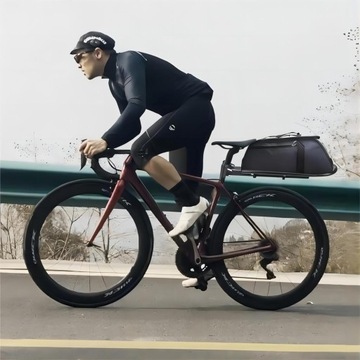 ВЕЛОСИПЕДНАЯ СТОЙКА ДЛЯ ДИСКОВЫХ ТОРМОЗОВ, УНИВЕРСАЛЬНАЯ ВЕЛОСИПЕДНАЯ СТОЙКА