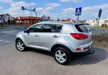 Kia Sportage III SUV Facelifting 1.7 CRDi 115KM 2015 Kia Sportage 1.7Crdi KLIMATRONIC Kamera 85.000 km 1.7 Diesel 115KM, zdjęcie 4
