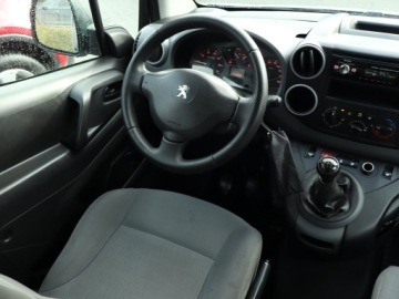 Peugeot Partner II Furgon L1 Facelifting 1.6 HDi 92KM 2014 Peugeot Partner 1.6 HDi, Salon Polska, Klima, zdjęcie 6