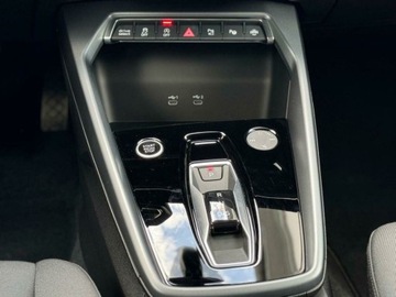 Audi A3 8Y Sportback 1.5 35 TFSI 150KM 2024 Audi A3 Sportback Kamera cofania, Adaptacyjny tempomat , Ambiente 1.5 150KM, zdjęcie 18