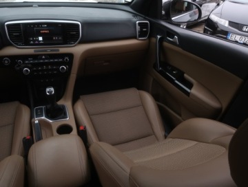 Kia Sportage IV SUV Facelifting 1.6 GDI 132KM 2021 Kia Sportage 1.6 GDI, Salon Polska, Serwis ASO, zdjęcie 7