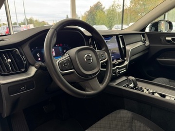 Volvo XC60 II 2022 Volvo XC 60 B4 D Essential / 1 właściciel / Salon, zdjęcie 6