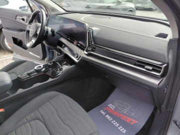 Kia Sportage V SUV Plug-In 1.6 T-GDI PHEV 265KM 2022 Kia Sportage 4x4 265 KM Full LED Radar Asystent Kamera 1.6 Hybryda Plug-in, zdjęcie 13