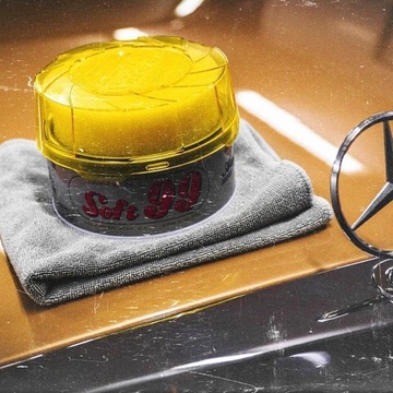 Воск Soft99 Hanneri Classic очищает и полирует