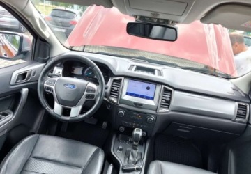 Ford Ranger V Podwójna kabina Facelifting 2019 2.0 EcoBlue 213KM 2021 Ford Ranger Ford Ranger 2.0 EcoBlue 4x4 DC Limited 2.0 Diesel 213KM, zdjęcie 10
