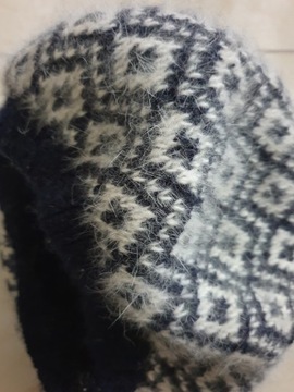 КАНГОЛ ШЕРСТЯНОЙ БЕРЕТ С УЗОРАМИ