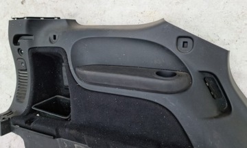 Dodge Durango 5.7 Hemi RT Панель багажника слева 16 лет