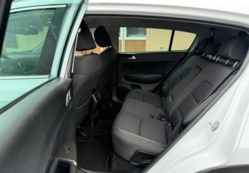 Kia Sportage IV SUV 1.6 GDI 132KM 2017 Kia Sportage 1,6 GDI 132KM Klima Navi Kamera 1.6 Benzyna 132KM, zdjęcie 25