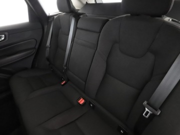 Volvo XC60 II 2022 Volvo XC 60 FV-23% automat Navi Kamera cofania, zdjęcie 16