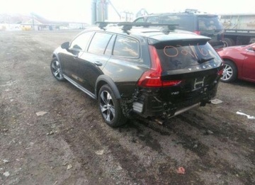 Volvo 2020 Volvo V60 Cross Country 2020, 2.0L, 4x4, T5, od ubezpieczalni 2.0 Benzyna, zdjęcie 9