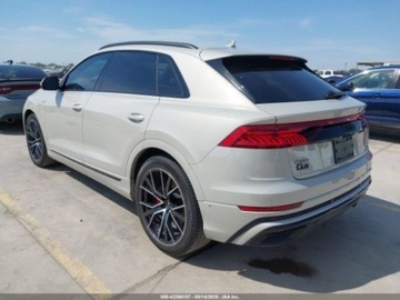 Audi Q8 2022 Audi Q8 Prestige 55, 2022r., 4x4, 3.0L 3.0 Benzyna 335KM, zdjęcie 3