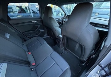 Audi A3 8Y Sportback 1.5 35 TFSI 150KM 2022 Audi A3 Sportback Advanced, ACC, Podgrzewane fotele, Swiatla na zla pogode, zdjęcie 7