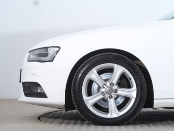 Audi A4 B8 Avant Facelifting 2.0 TDI 150KM 2014 Audi A4 2.0 TDI, Serwis ASO, Automat, Navi, Xenon, zdjęcie 14