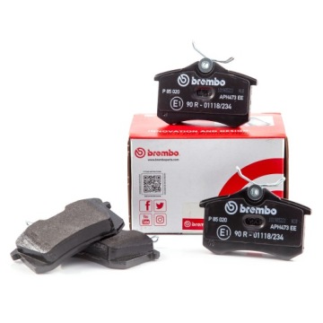 Klocki BREMBO Tył Mazda 6 GG/GY GH