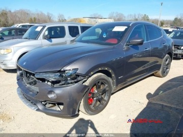 Maserati Levante 2018 Maserati Levante 2018 r., 3,0L S GRANLUSSO 3.0 Benzyna 424KM, zdjęcie 2