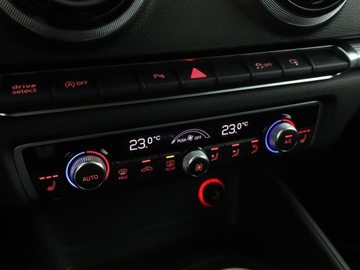 Audi A3 8V Hatchback 3d 2.0 TDI clean diesel 150KM 2016 Audi A3 2.0 TDI Ambition Nawigacja Tempomat Grzane, zdjęcie 25