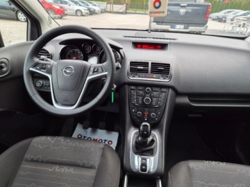 Opel Meriva II Mikrovan 1.4 Twinport ECOTEC 100KM 2011 Opel Meriva Sliczna 1.4 b z Niemiec przebieg 180 tys km jak nowa wersja Co, zdjęcie 7